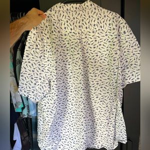 XXL slim fit White Old Navy button down, good condition.